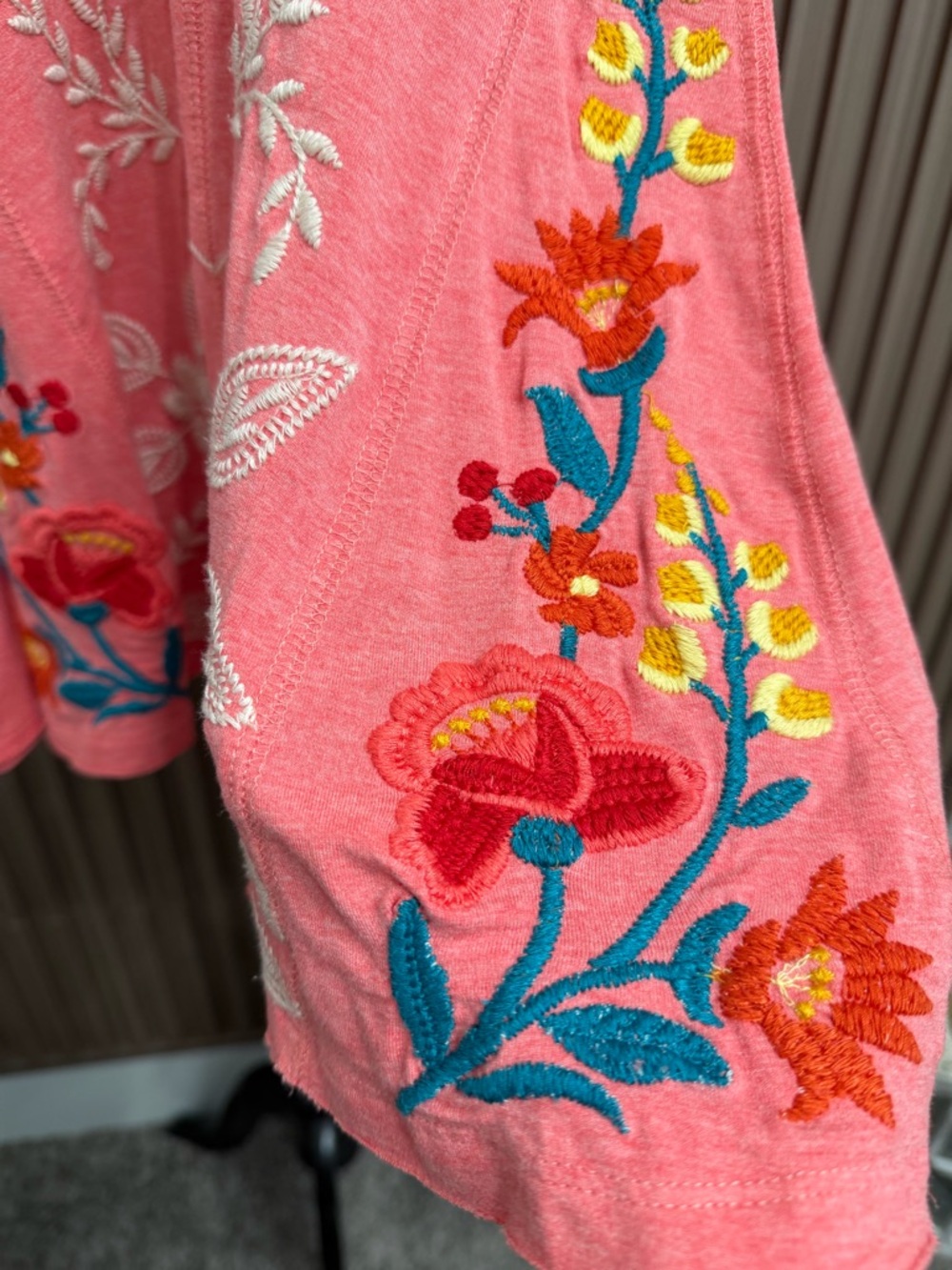 Soft Surroundings Coral Pink V-Neck Embroidered High and Low Tunic Top Size L - Picture 6 of 11